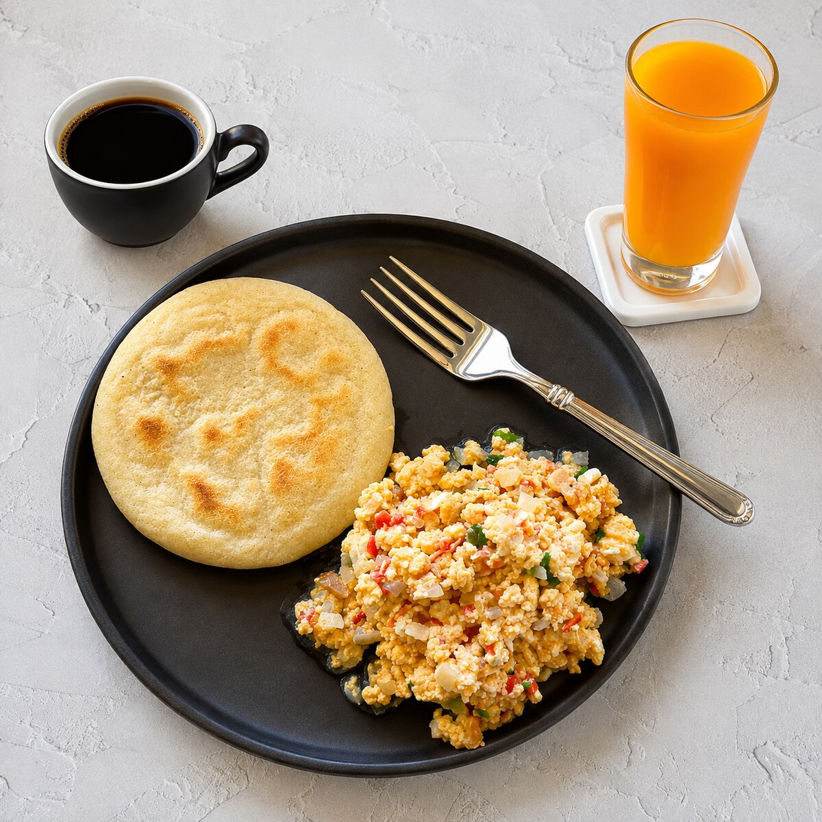 Desayuno huevo perico